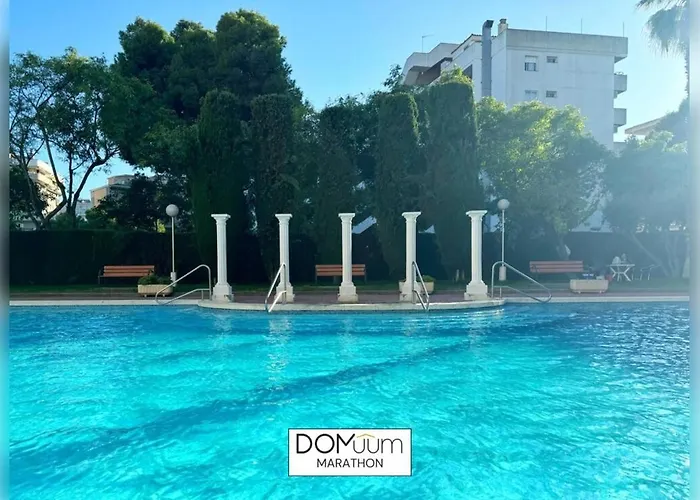 Domuum Holidays - Marathon